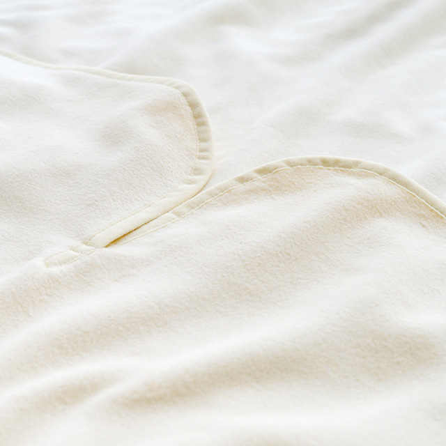 泉州逸品 天然繊維シルク100 毛布 最高品質 内祝い 引越 香典返し 婚礼 - zimazw.org