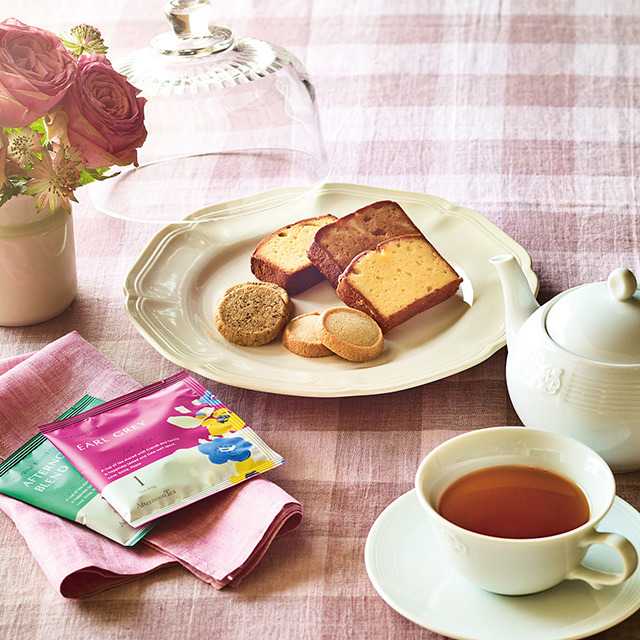 紅茶と焼菓子のギフト7種16個入 メイン画像