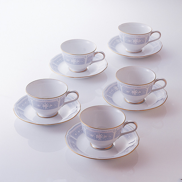 ノリタケ[Noritake]のカップ＆ソーサー5客セット｜お祝い・ギフトの