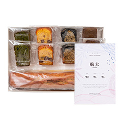 シロカネスイーツトーキョー ジャポニゼセット8個入と和三盆のパウンドケーキ